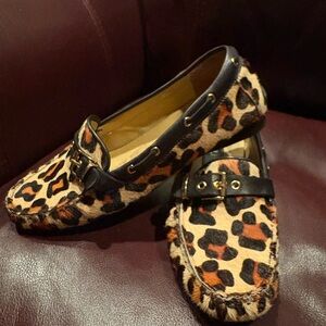 Vanelli Leopard Haircalf Loafers 8.5 D Wide Buckle Driving Moc